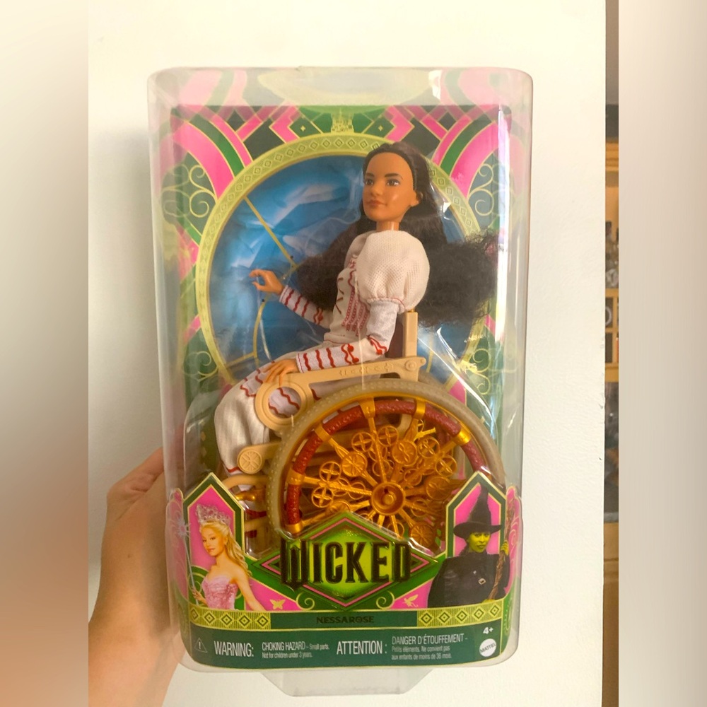 ✨RARE✨Wicked Doll Nessarose w/ Oopsie website